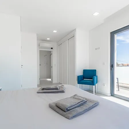 Vila Locki With Jacuzzi And Private Pool