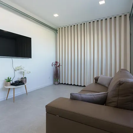 Locki With Jacuzzi And Private Pool *