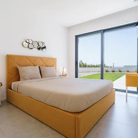Locki With Jacuzzi And Private Pool Villa *