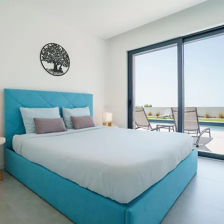 Willa Locki With Jacuzzi, Private Pool And Sea View Lourinhã